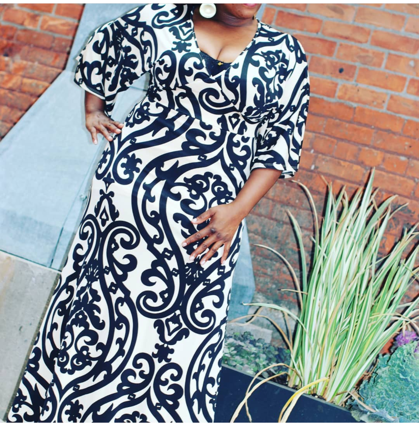 Black and Tan Avery Maxi Dress